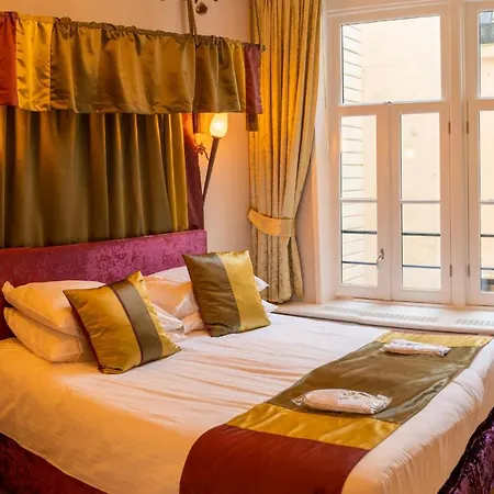 Dutch Masters Short Apartman