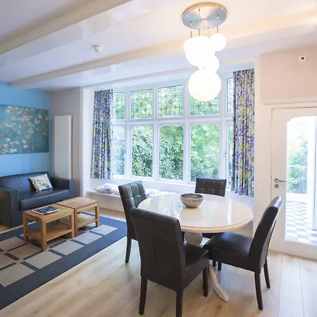 Apartman Dutch Masters Short