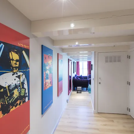 Apartman Dutch Masters Short *