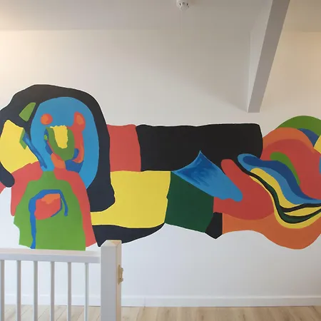 Dutch Masters Short Apartman