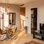 Apartamento Dutch Masters Short