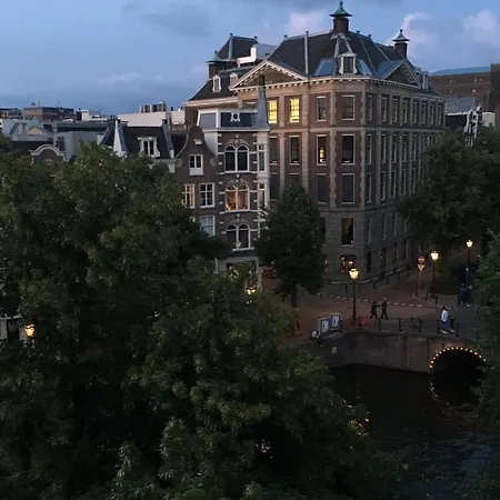Dutch Masters Short Διαμέρισμα