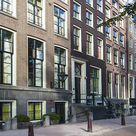Dutch Masters Short Apartment Amsterdam