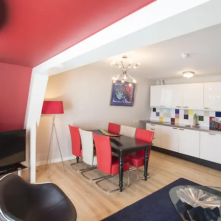 Dutch Masters Short Amsterdam