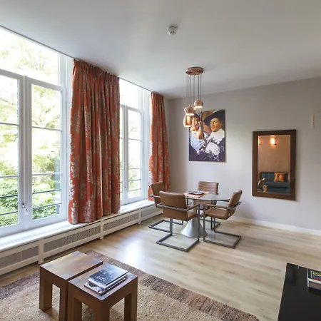 Dutch Masters Short Appartement
