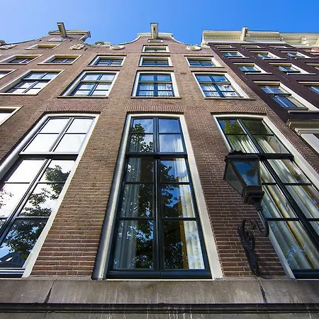 Dutch Masters Short Apartment Amsterdam