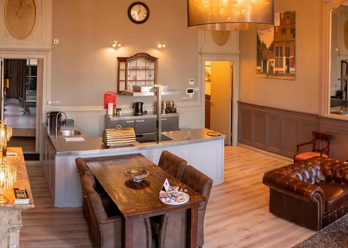 アパート ダッチ マスターズ *