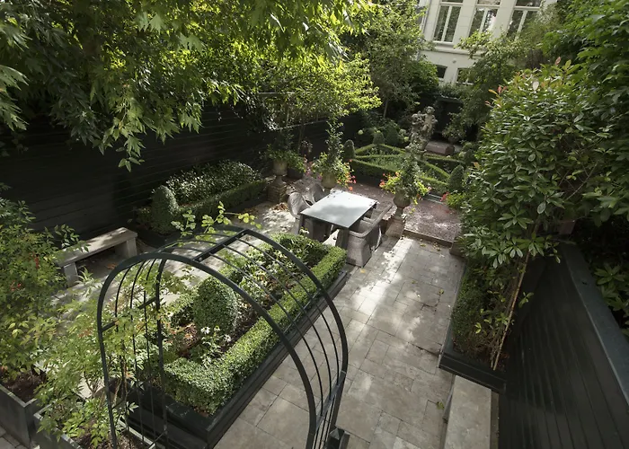 ダッチ マスターズ アパート アムステルダム