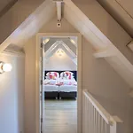 アパート ダッチ マスターズ *